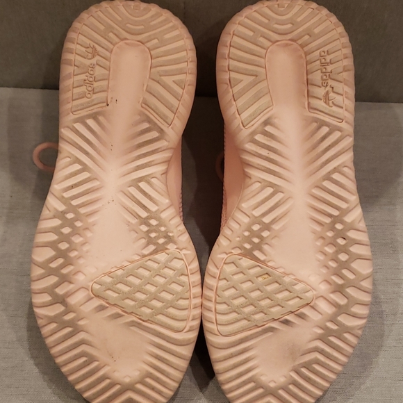 addidas shoes - Picture 4 of 8